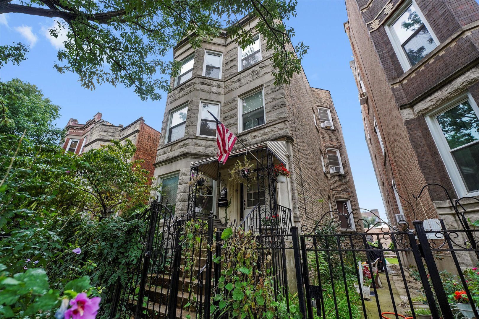 936 North Fairfield Avenue Chicago IL 60622