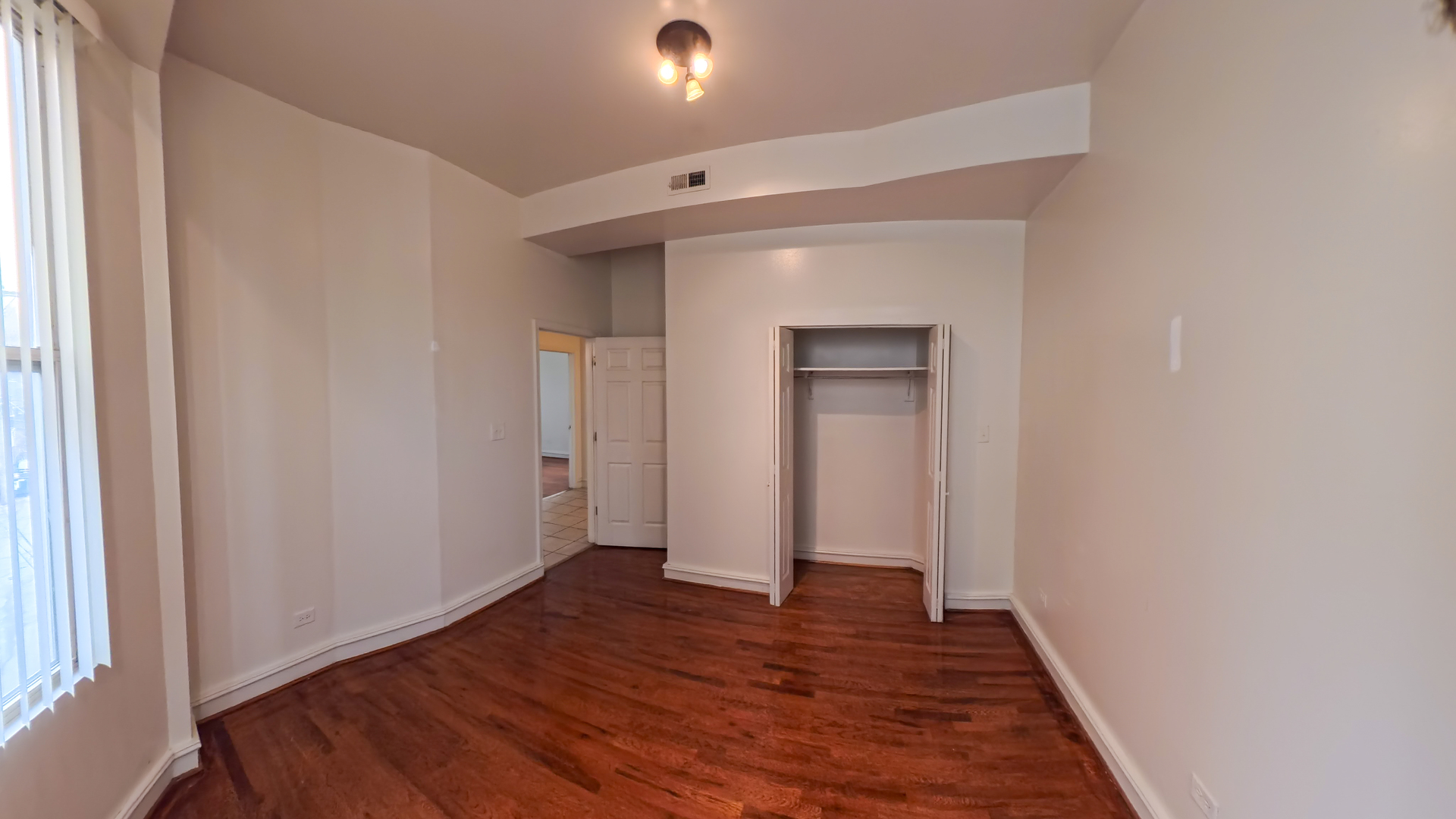 63 East 56th Street Chicago IL 60637