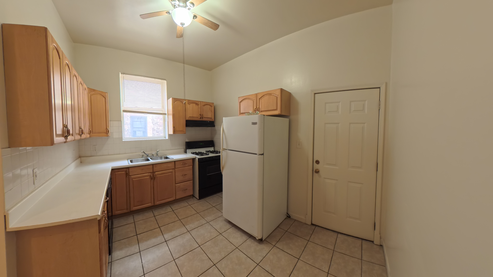 63 East 56th Street Chicago IL 60637