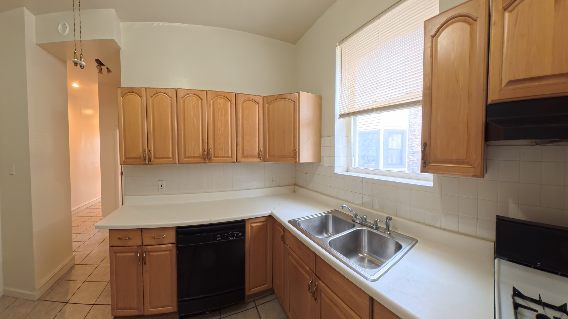 63 East 56th Street Chicago IL 60637