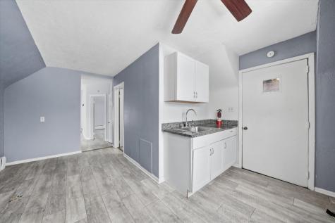 1307 West 173rd Street Hazel Crest IL 60429