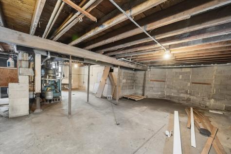 1307 West 173rd Street Hazel Crest IL 60429