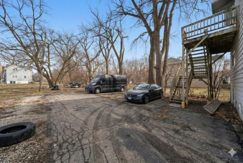 1307 West 173rd Street Hazel Crest IL 60429