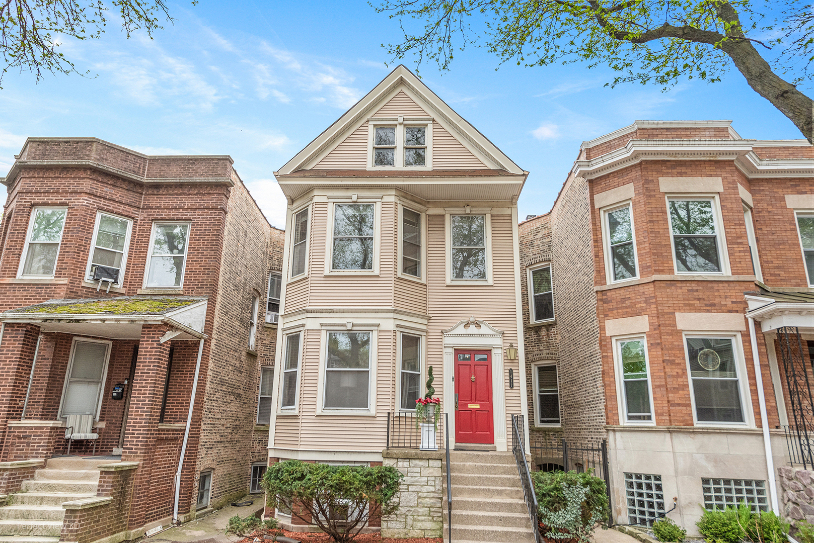 1417 West Edgewater Avenue Chicago IL 60660