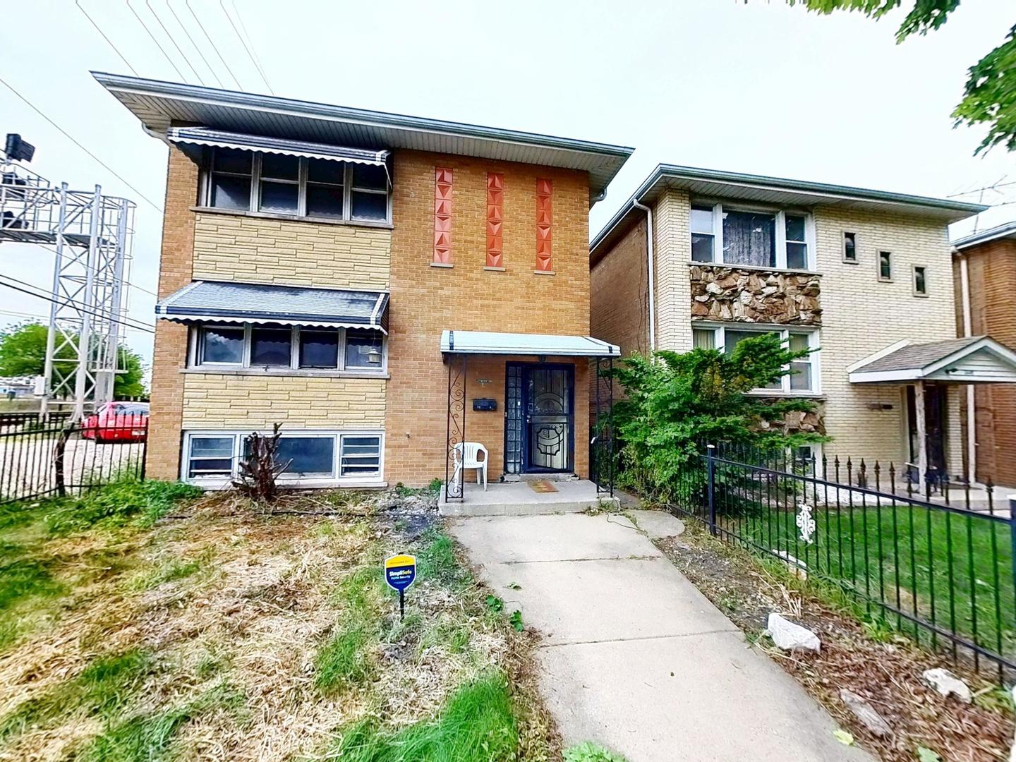 7448 South Maplewood Avenue Chicago IL 60629