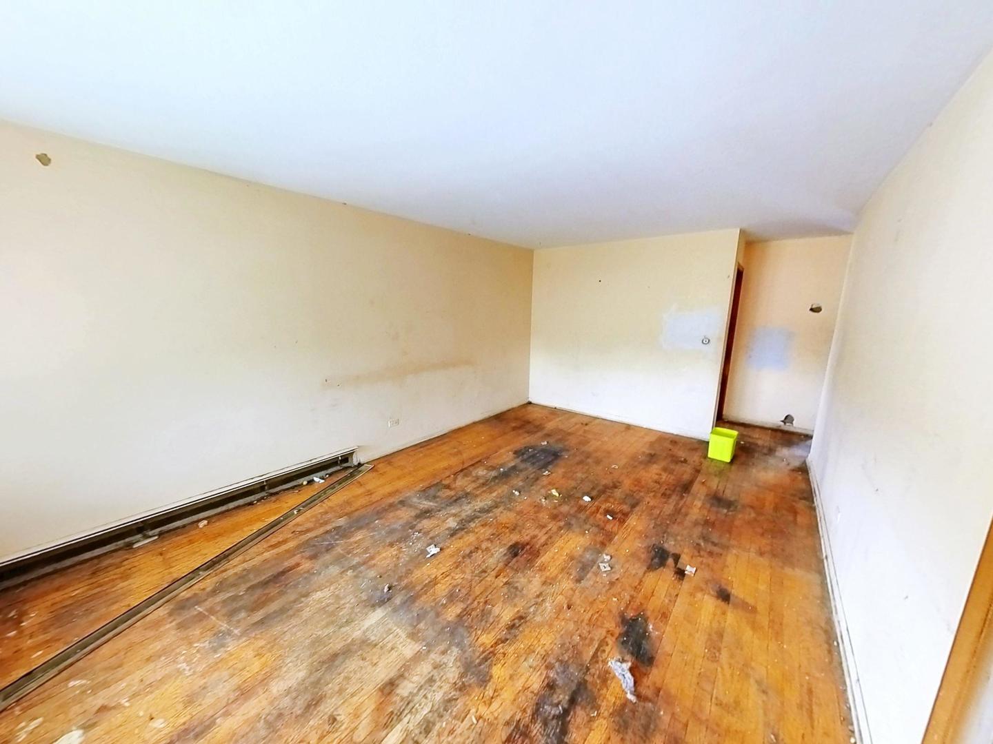 7448 South Maplewood Avenue Chicago IL 60629