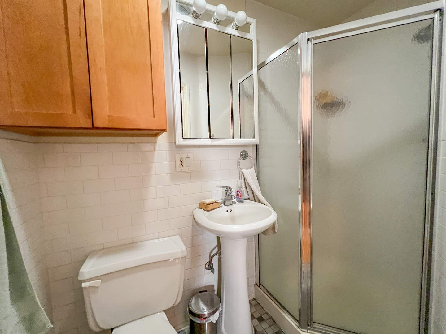 2442 North Ashland Avenue Chicago IL 60614