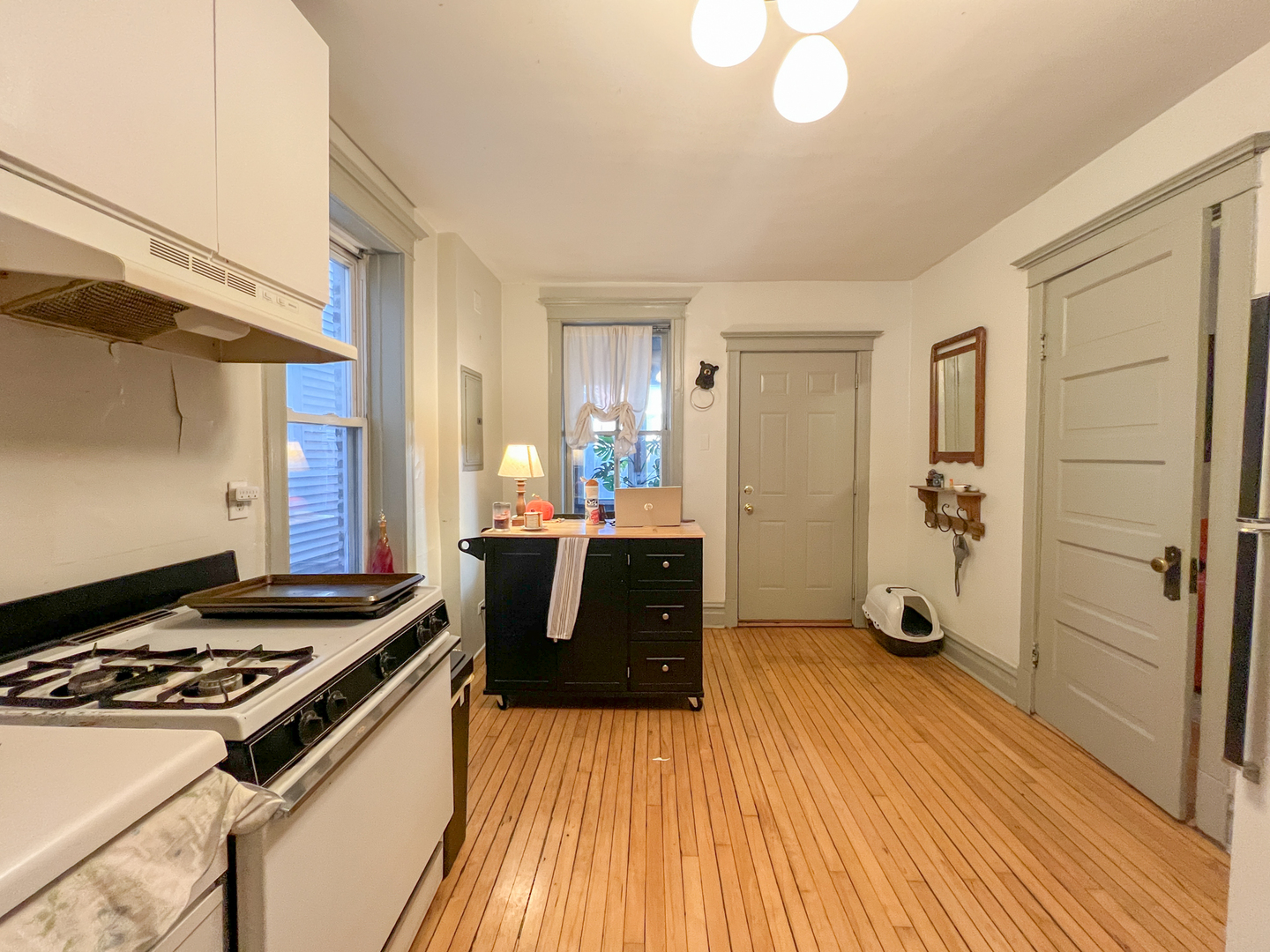 2442 North Ashland Avenue Chicago IL 60614