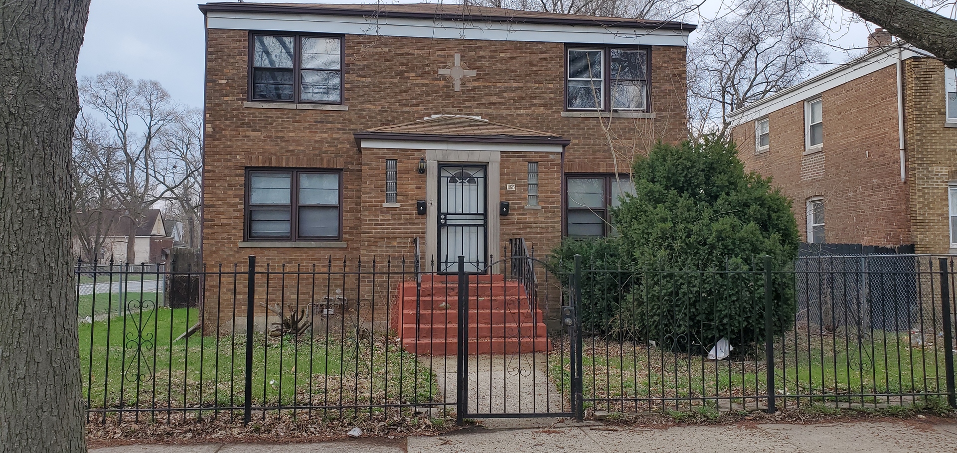 165 East 119th Street Chicago IL 60628