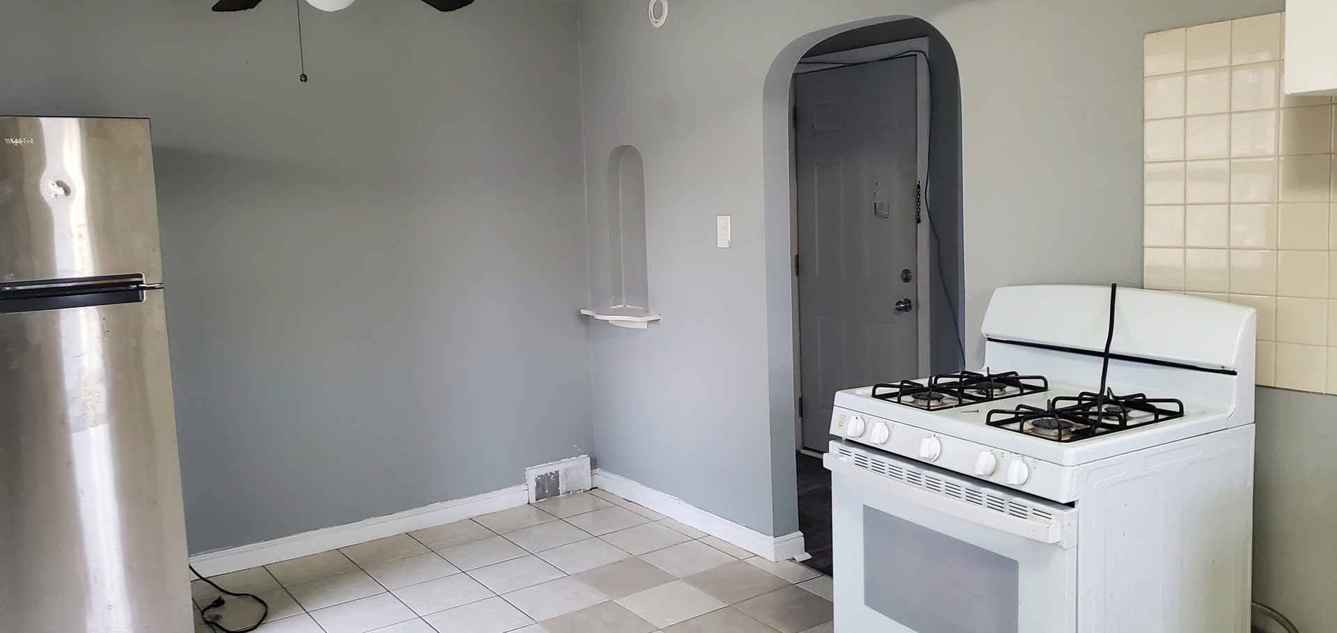 165 East 119th Street Chicago IL 60628