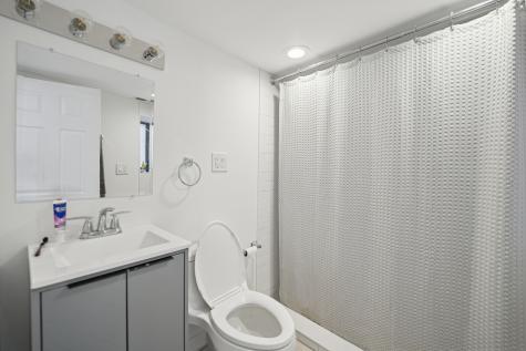 4954 West Byron Street Chicago IL 60641
