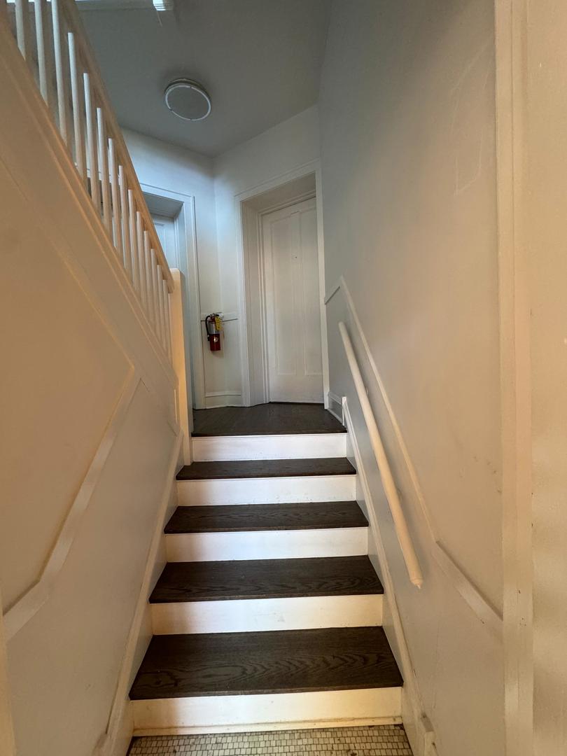 3346 North Central Park Avenue Chicago IL 60618