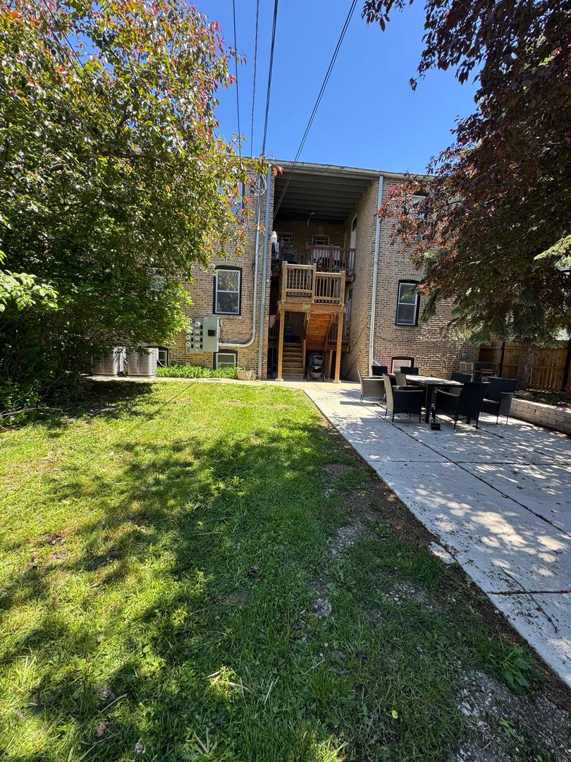 3346 North Central Park Avenue Chicago IL 60618