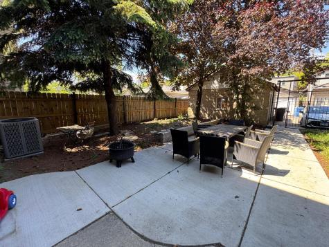3346 North Central Park Avenue Chicago IL 60618