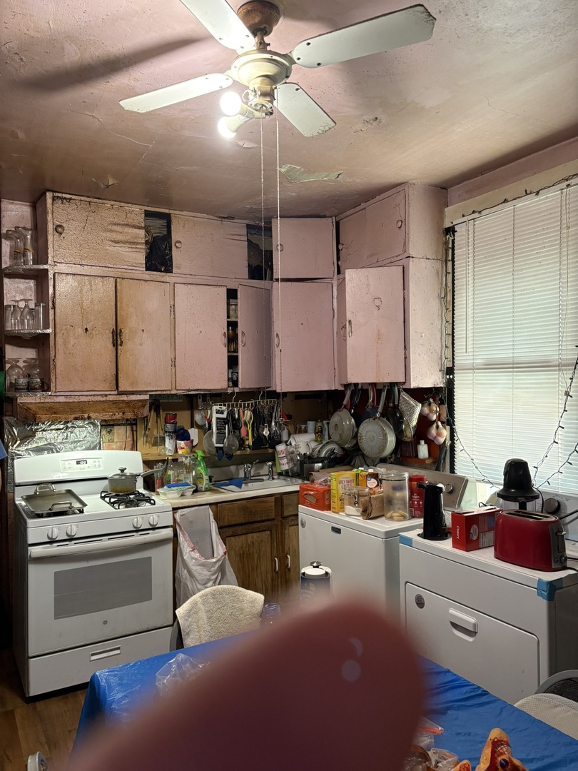 8750 South Exchange Avenue Chicago IL 60617