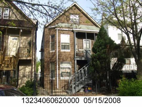 3222 North Drake Avenue Chicago IL 60618
