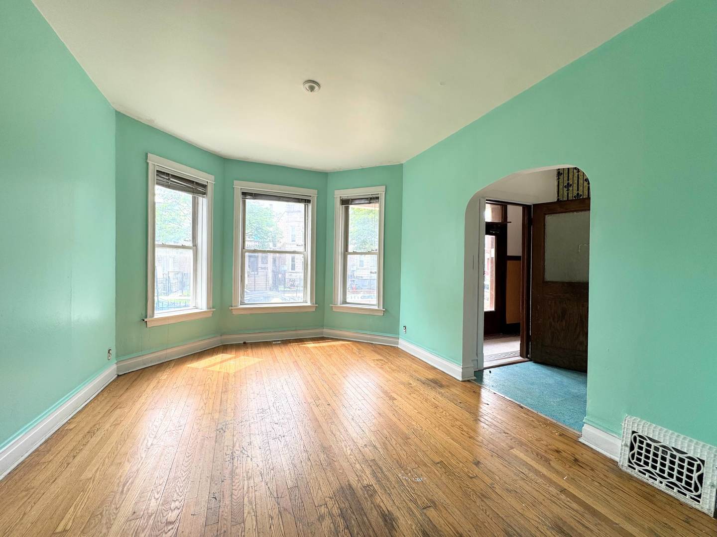 3914 West Gladys Avenue Chicago IL 60624