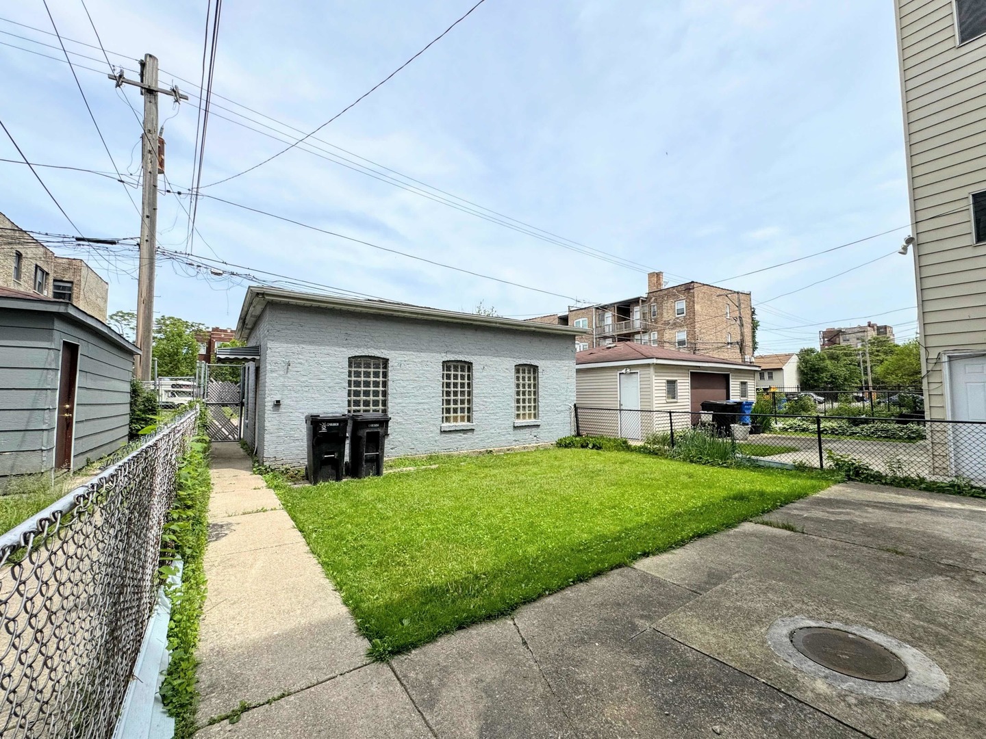 3914 West Gladys Avenue Chicago IL 60624