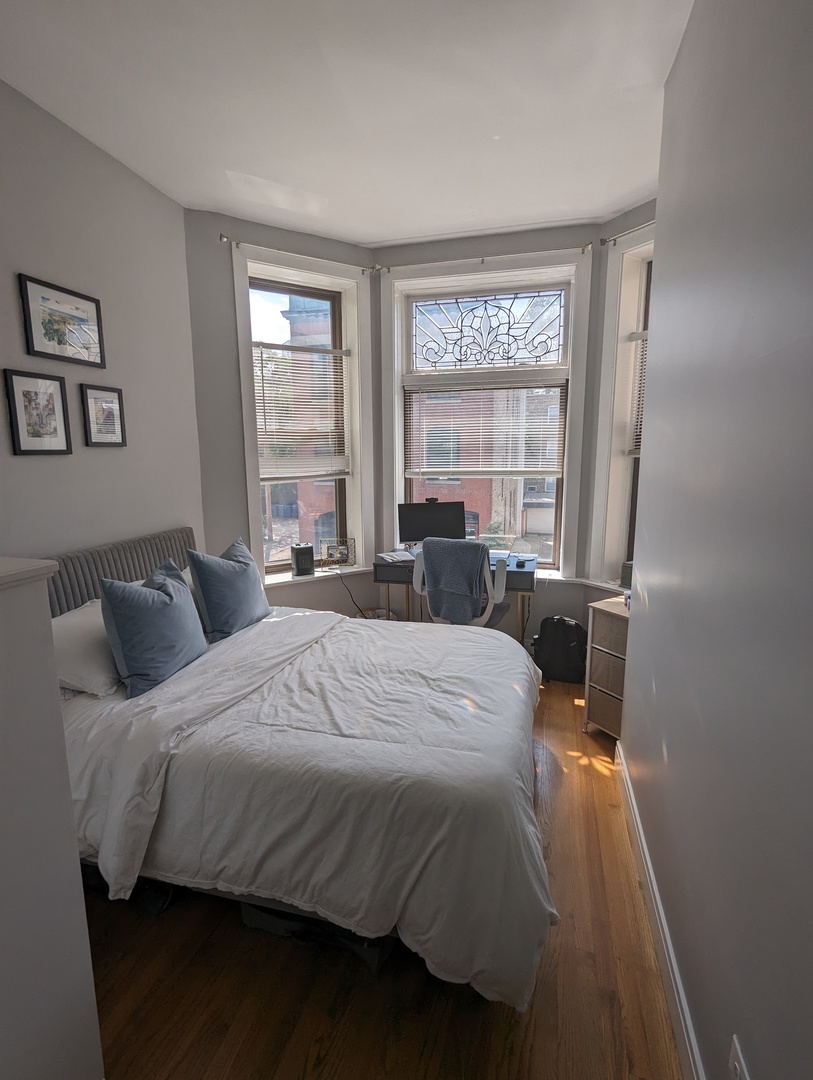 2425 North Geneva Terrace Chicago IL 60614
