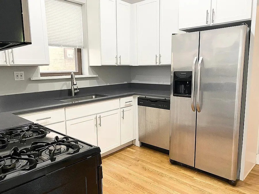 2425 North Geneva Terrace Chicago IL 60614