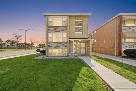7901 South Whipple Street Chicago IL 60652