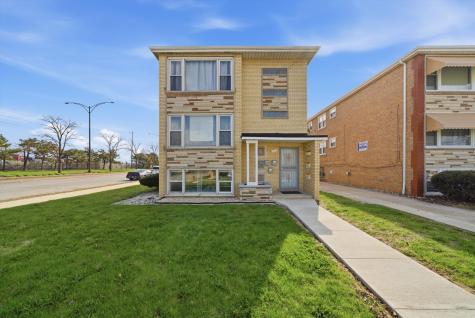 7901 South Whipple Street Chicago IL 60652