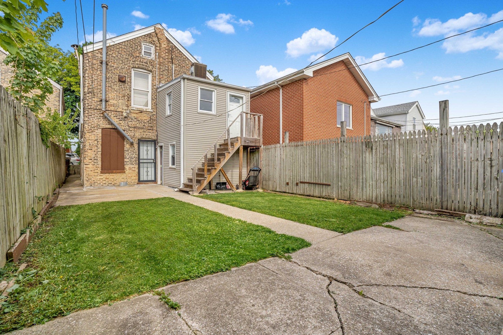 3339 South Bell Avenue Chicago IL 60608