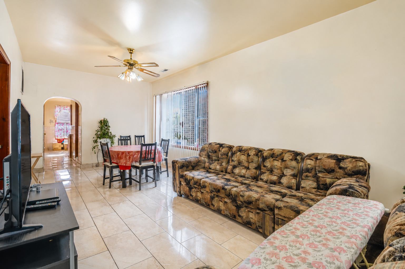 3339 South Bell Avenue Chicago IL 60608