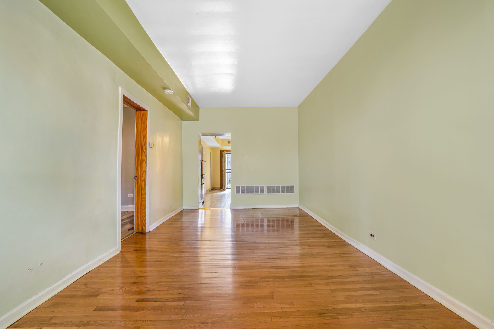 3339 South Bell Avenue Chicago IL 60608