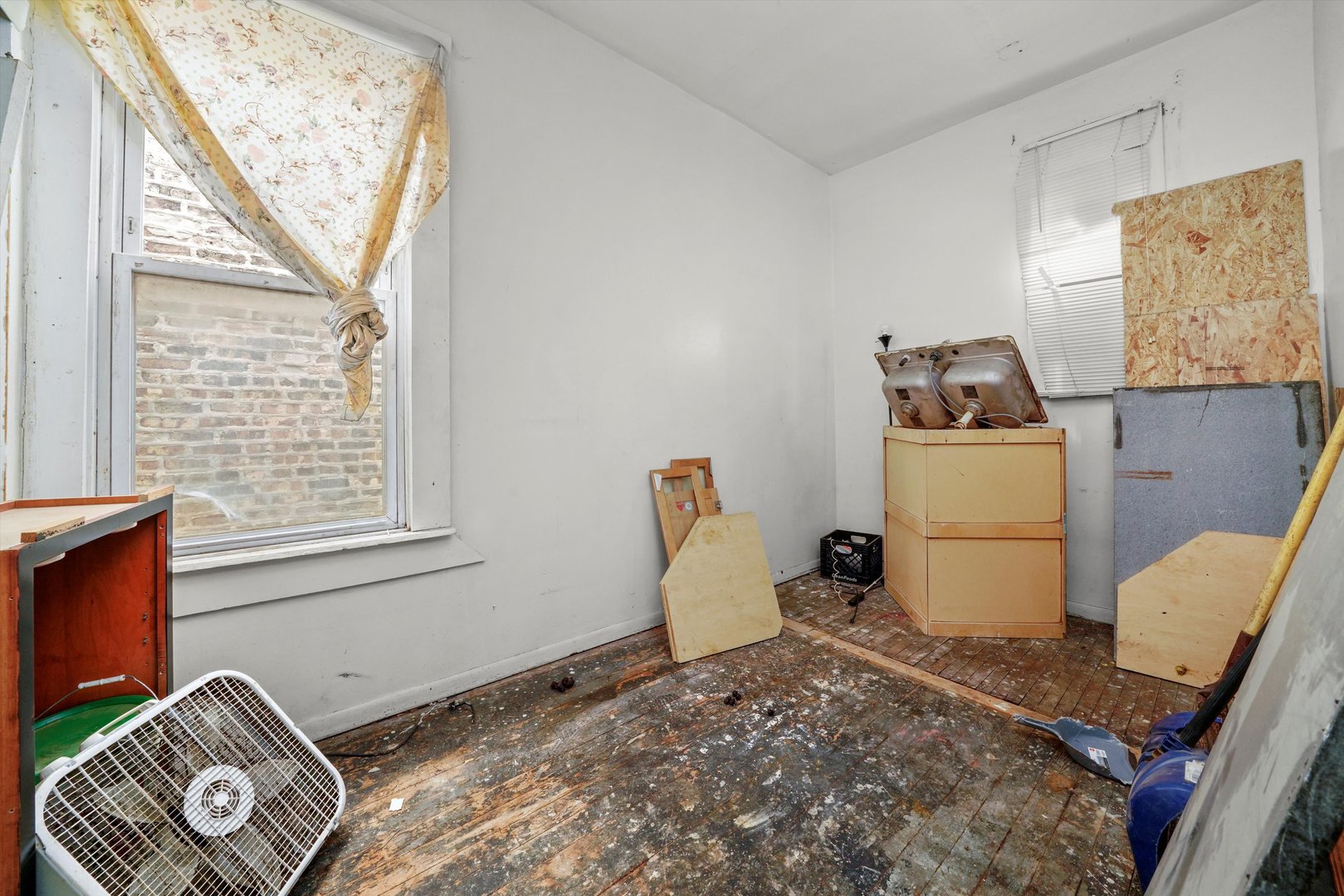 1617 South Central Park Avenue Chicago IL 60623