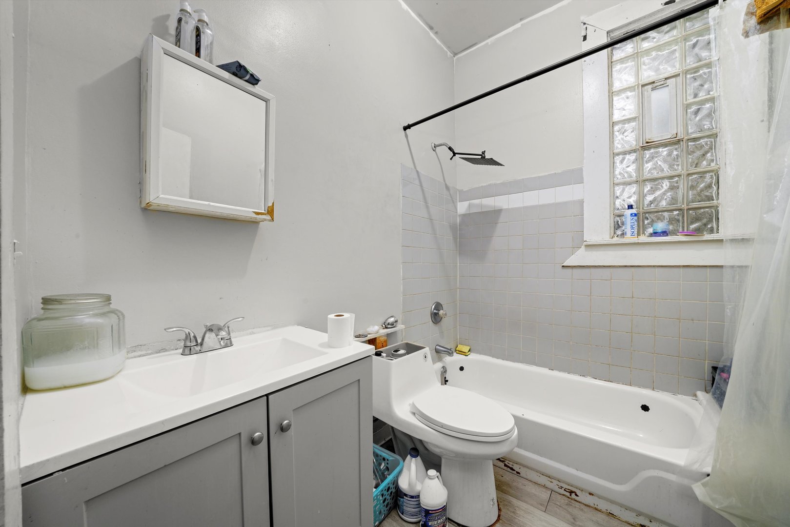 1617 South Central Park Avenue Chicago IL 60623