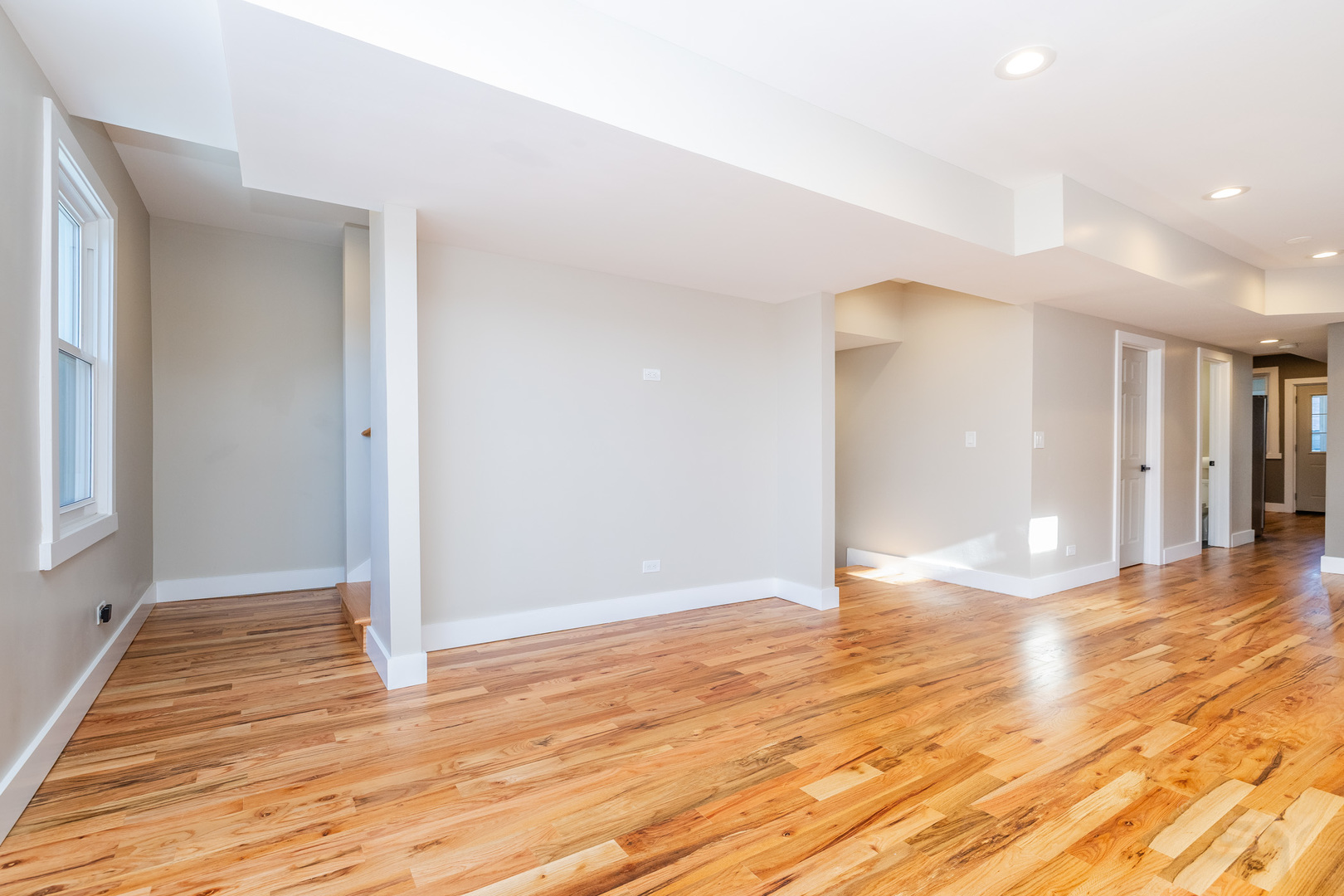 6129 North Ravenswood Avenue Chicago IL 60660
