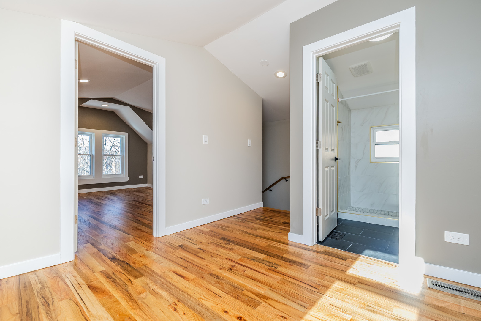 6129 North Ravenswood Avenue Chicago IL 60660