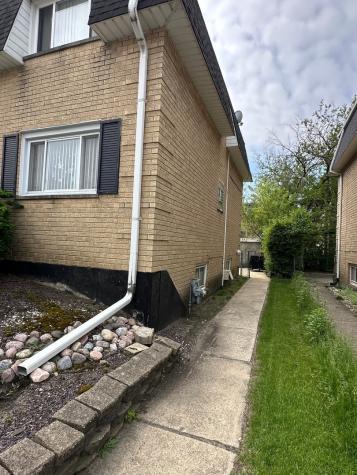 12016 South Kildare Avenue Alsip IL 60803