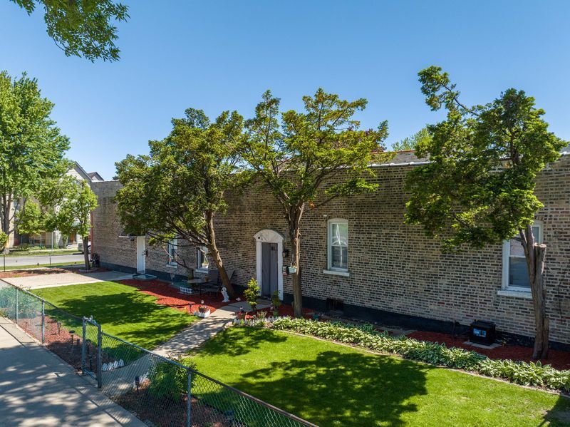 4602 South Albany Avenue Chicago IL 60632
