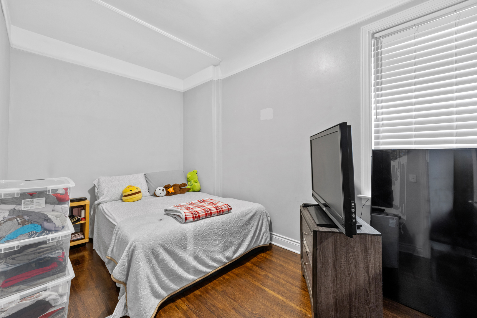 4602 South Albany Avenue Chicago IL 60632