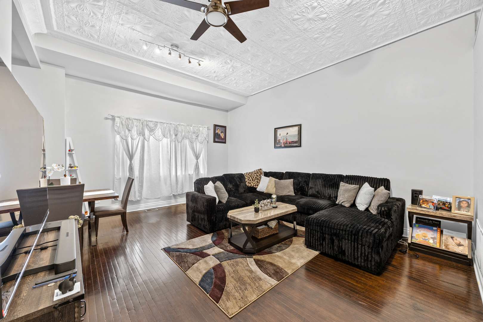 4602 South Albany Avenue Chicago IL 60632