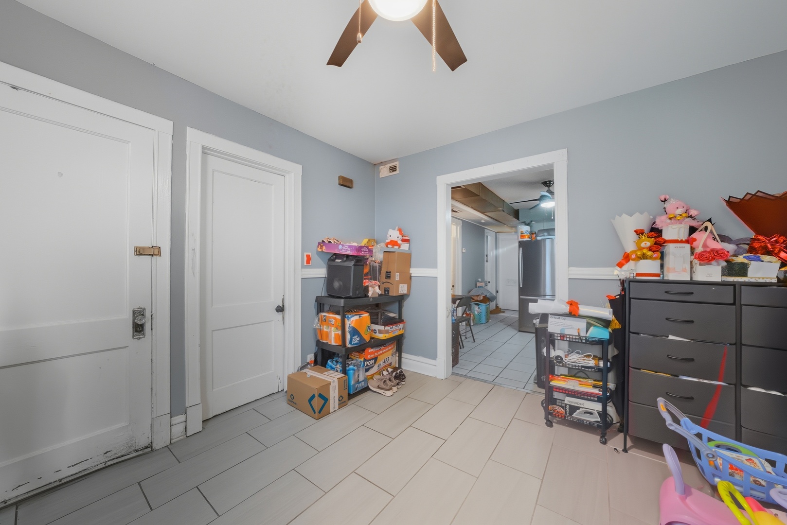 2527 South Harding Avenue Chicago IL 60623