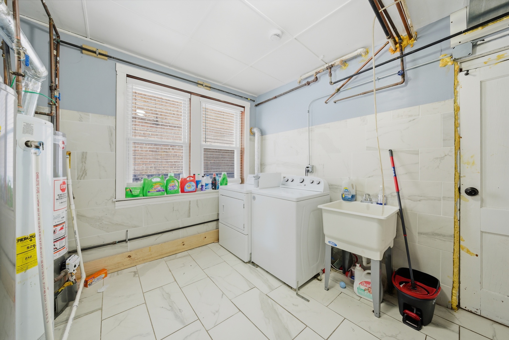 2527 South Harding Avenue Chicago IL 60623