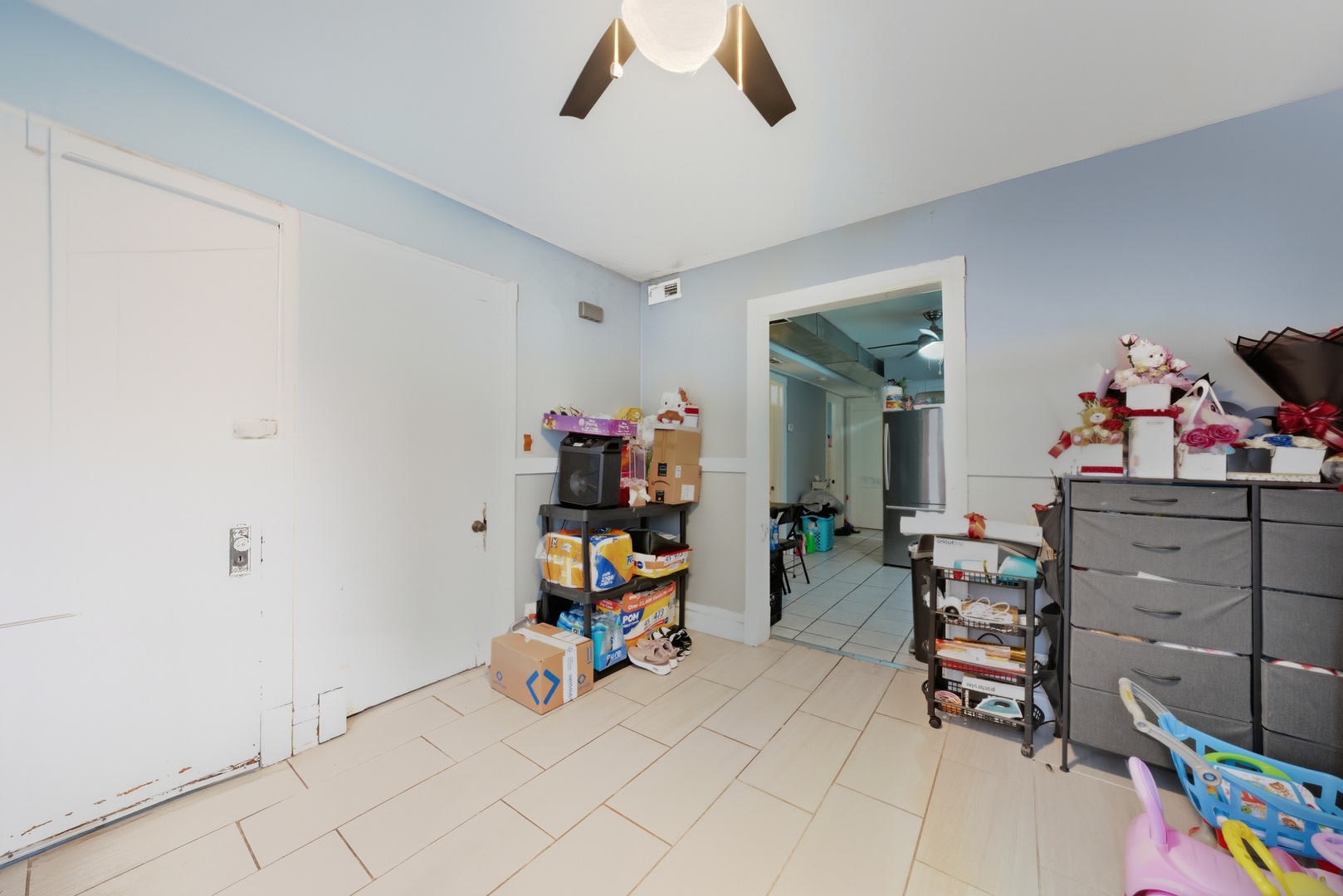 2527 South Harding Avenue Chicago IL 60623