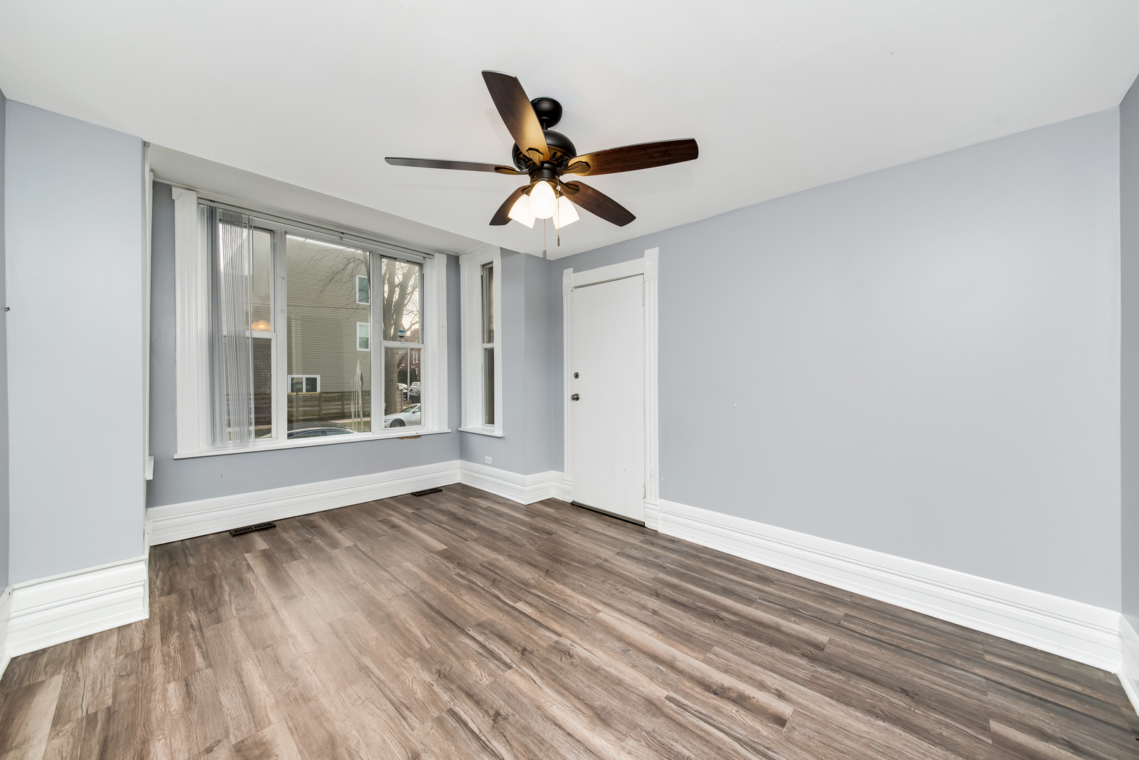 3432 West Cortland Street Chicago IL 60647