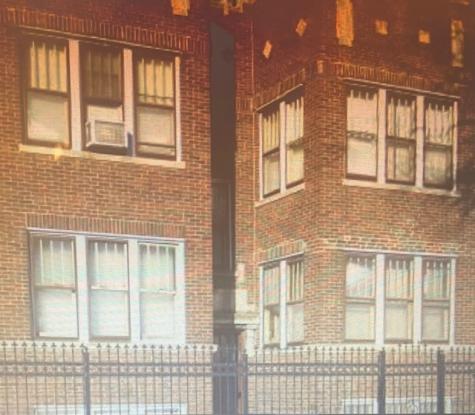 7914 South May Street Chicago IL 60620