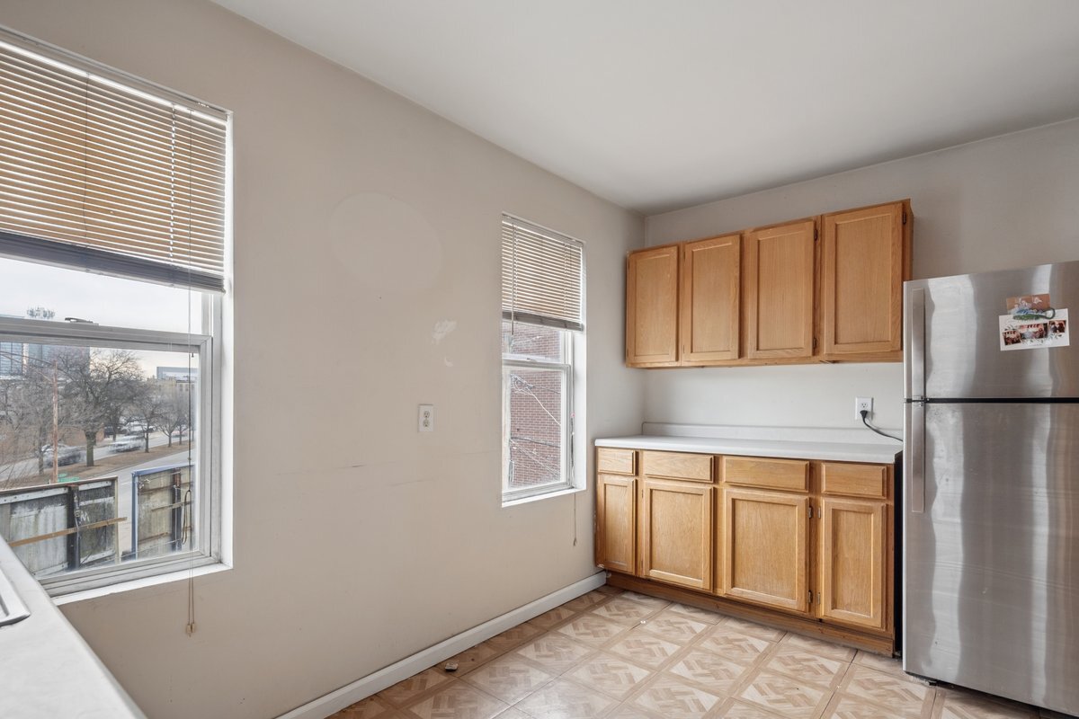 612 North Ogden Avenue Chicago IL 60642