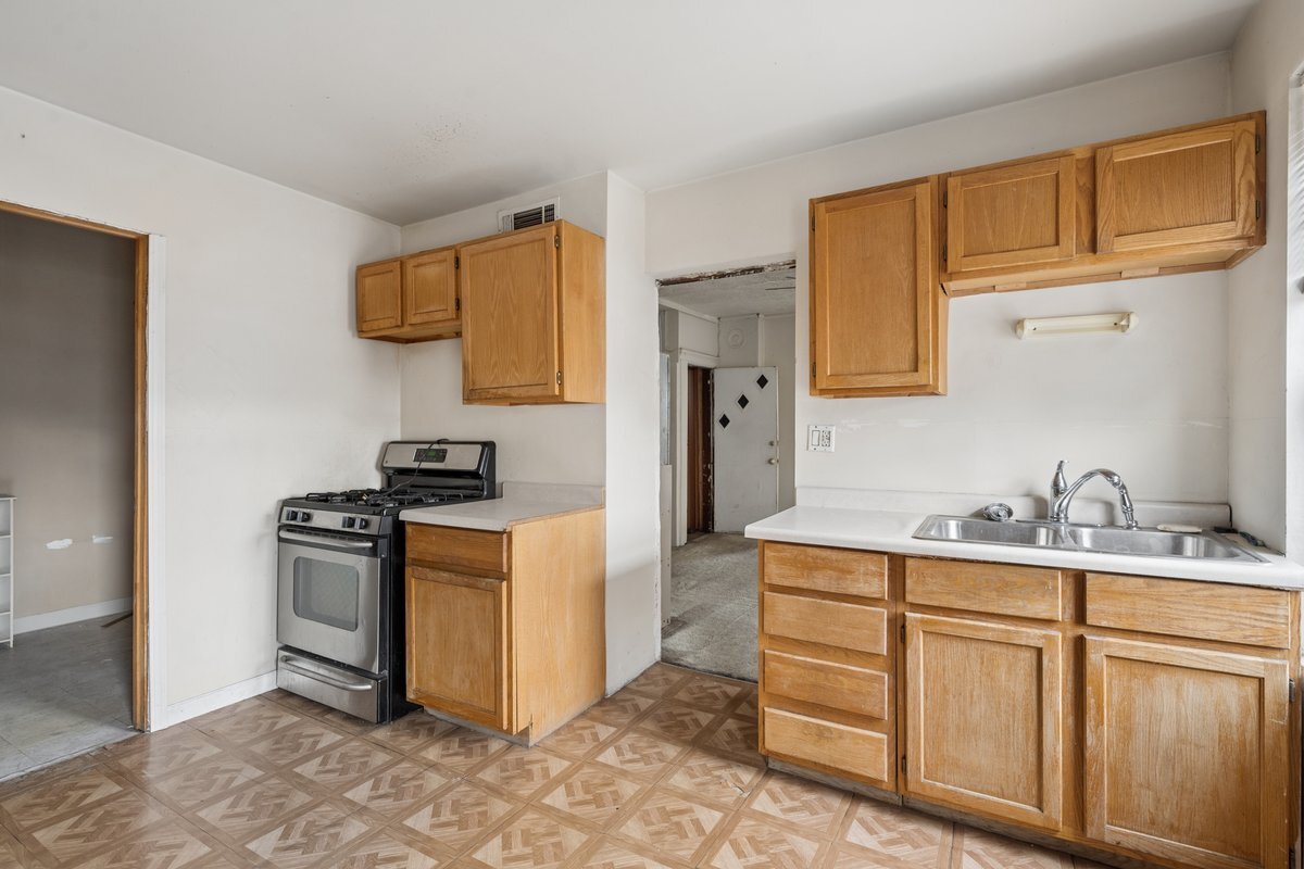 612 North Ogden Avenue Chicago IL 60642