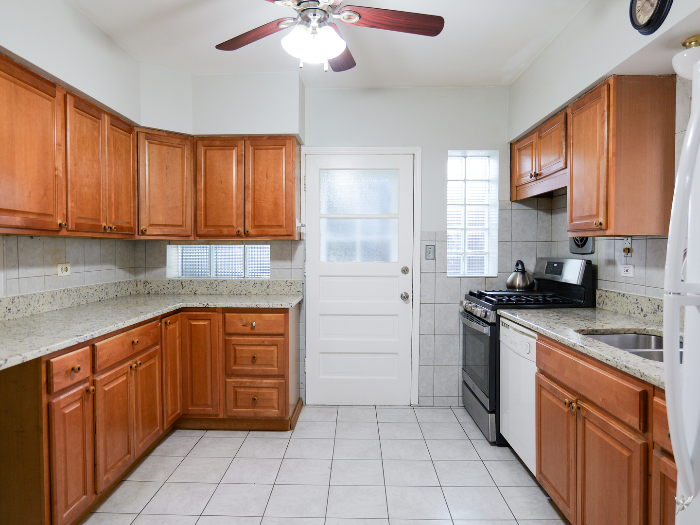 5838 North Mulligan Avenue Chicago IL 60646