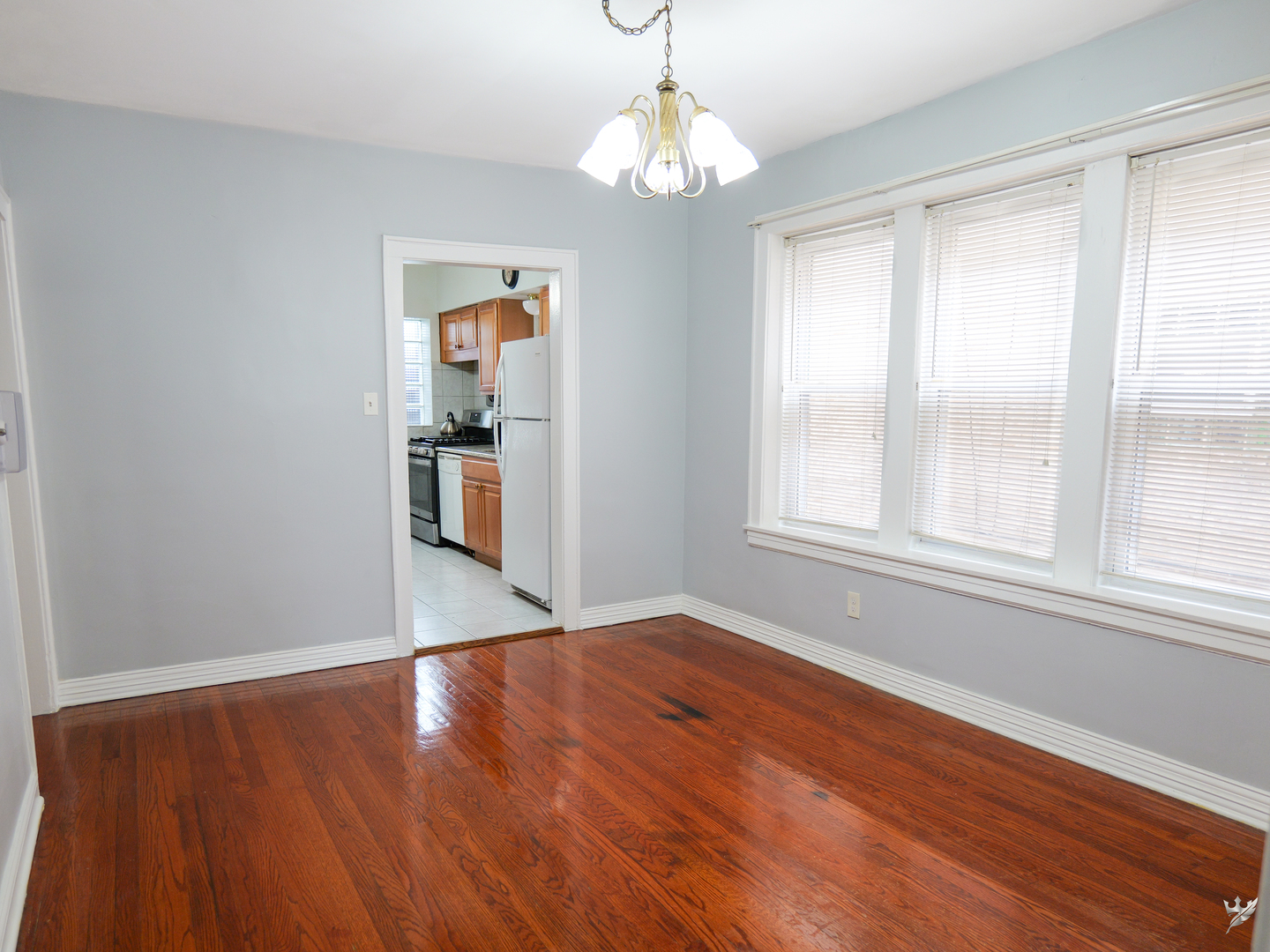 5838 North Mulligan Avenue Chicago IL 60646