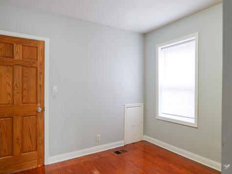5838 North Mulligan Avenue Chicago IL 60646
