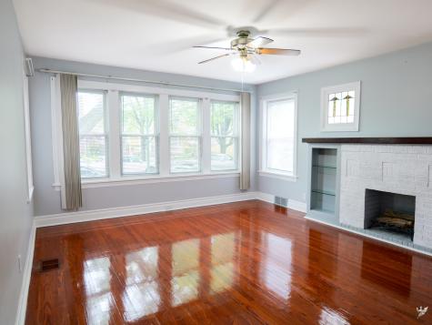 5838 North Mulligan Avenue Chicago IL 60646