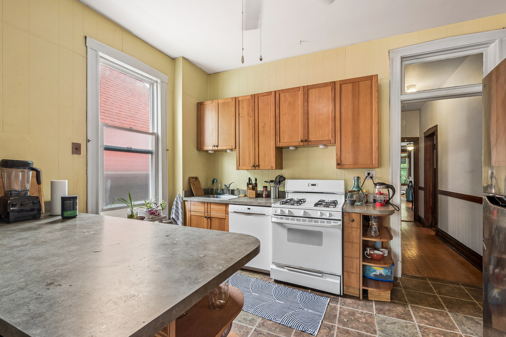 4734 North Artesian Avenue Chicago IL 60625