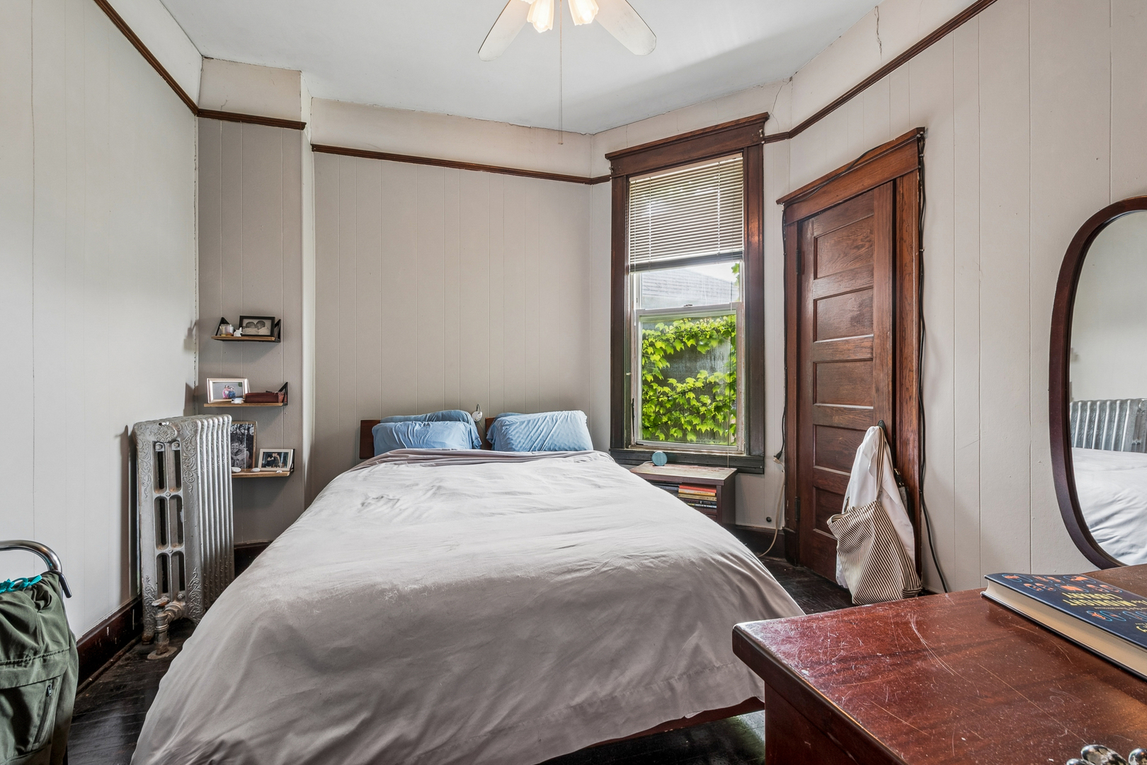 4734 North Artesian Avenue Chicago IL 60625